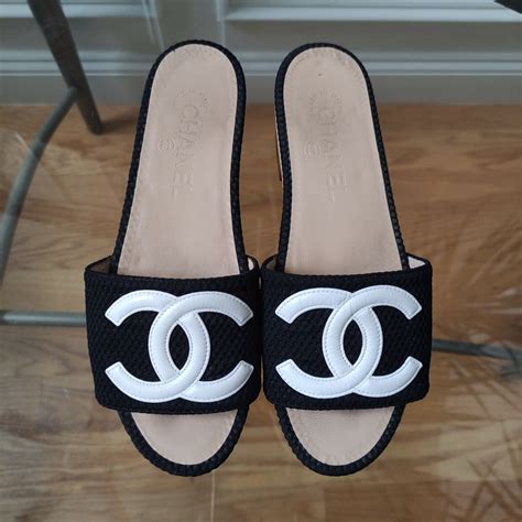 chanel chain slides red|chanel interlocking sandals.